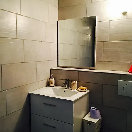Couette-café L'occitania D'hotes 3*